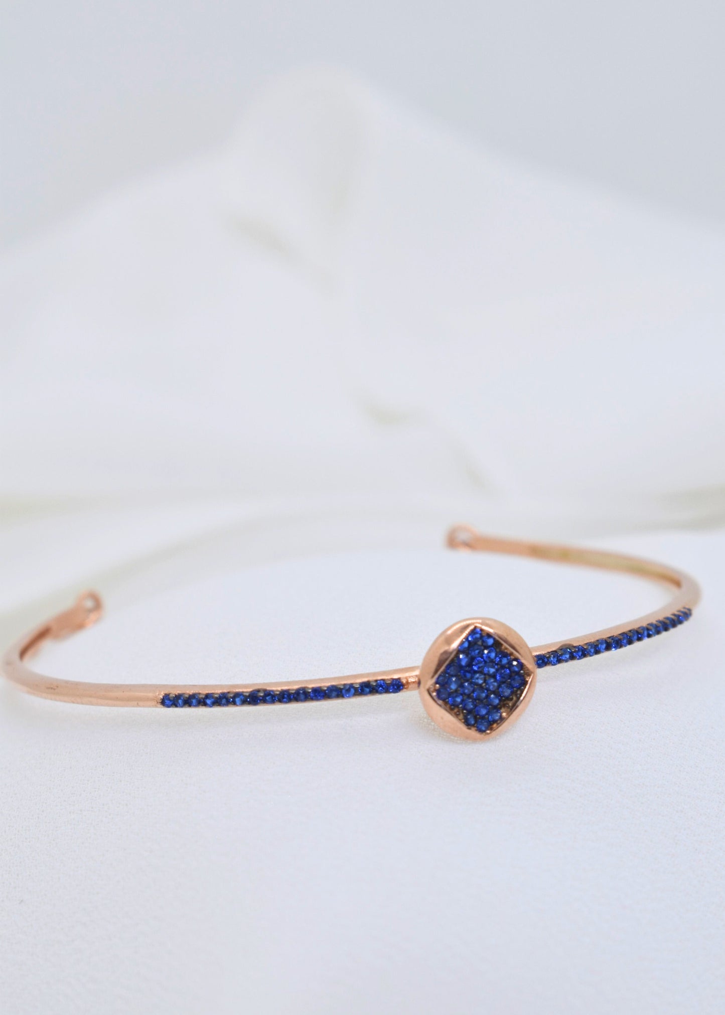 Sapphire Shine – 925 Sterling Silver