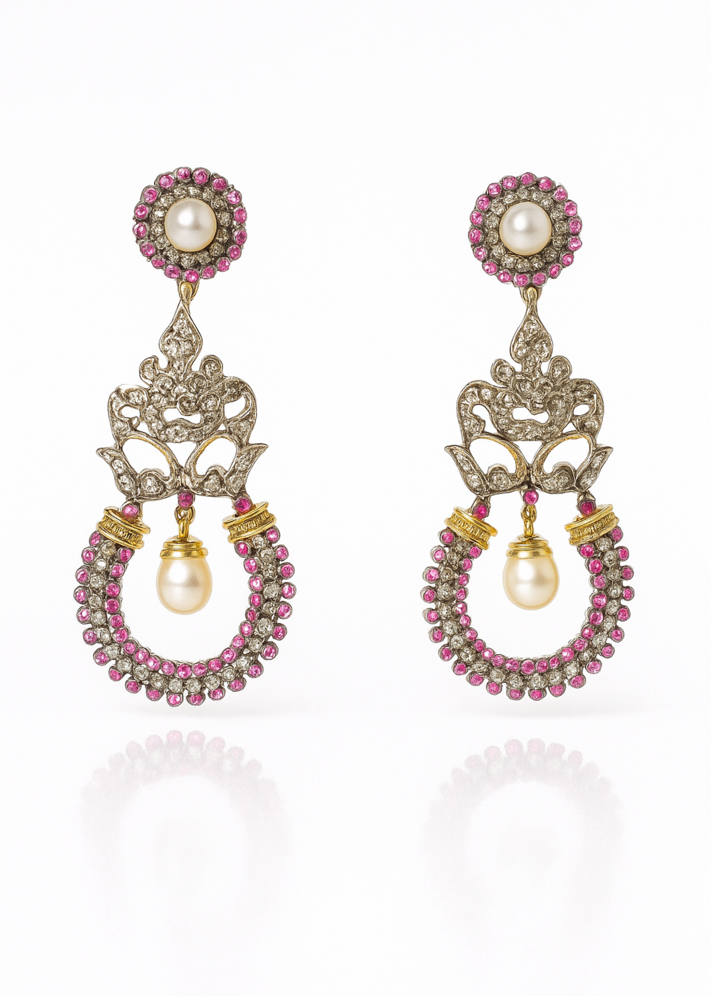 Mughal Pearl Radiance Pendant Set
