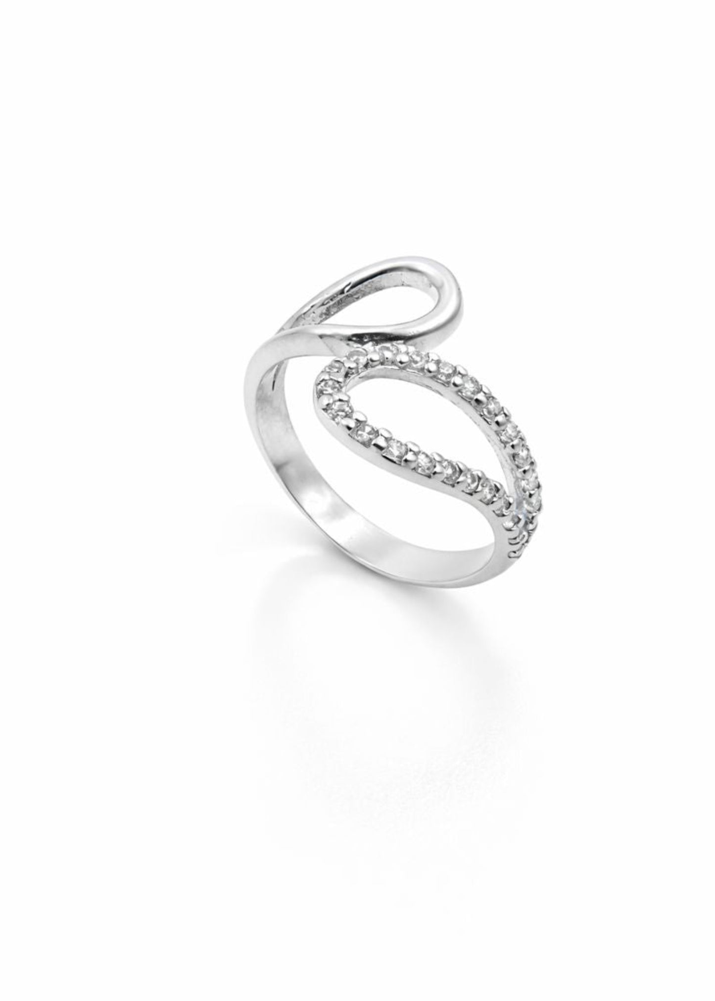 Eterna Flow–925 Sterling Silver