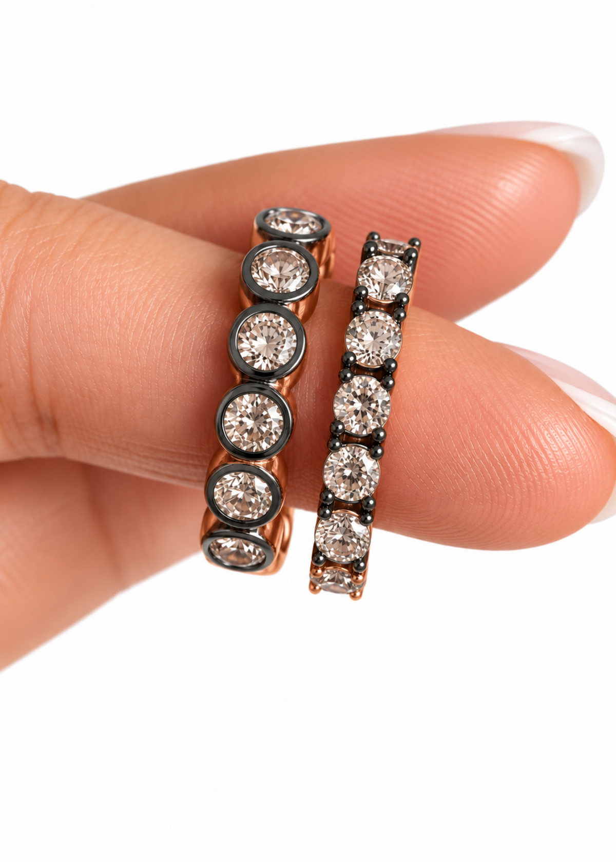 Noir Halo-925 Sterling silver