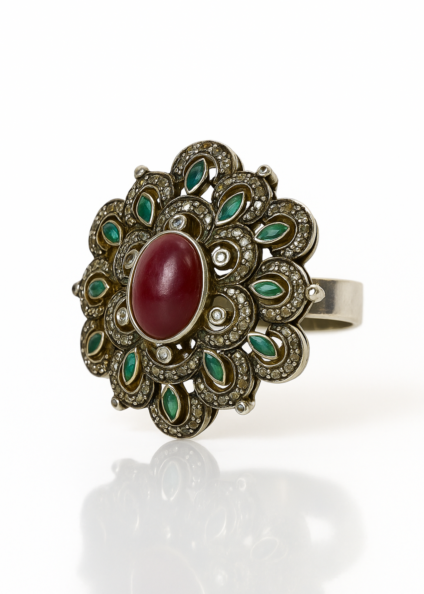 Regal Noor Ruby-Emerald Ring