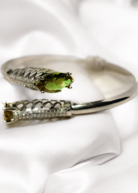 Sultan’s Gaze Color Changing Bangle