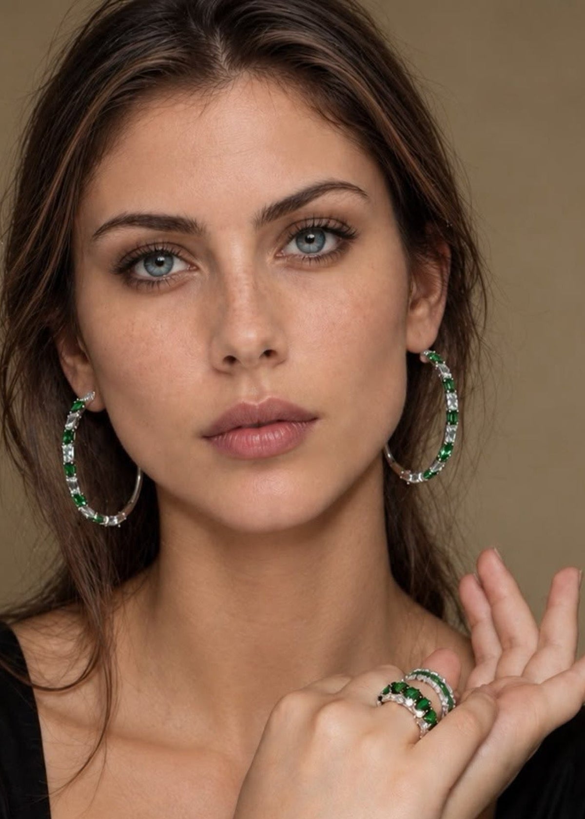 Emerald Arc-925 Sterling Silver
